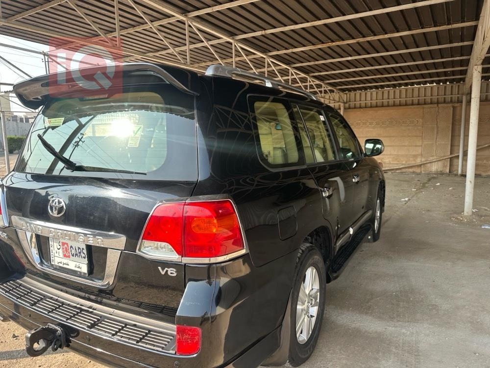 تويوتا لاندكروزر